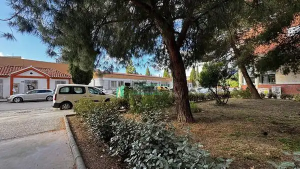 Außenansicht von Wohnung zur Miete in Granada mit Klimaanlage, Heizung und Waschmaschine