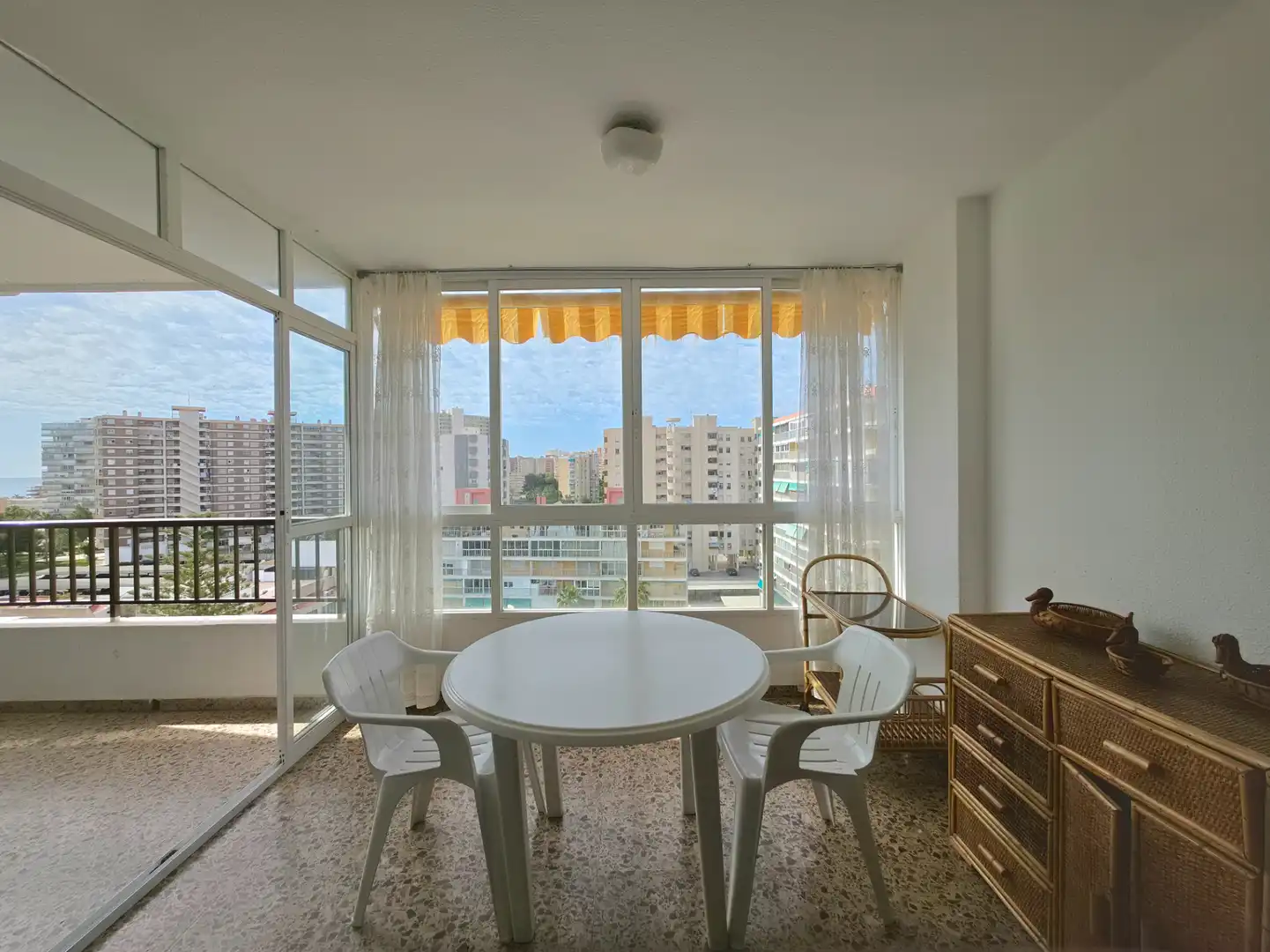 Piso con terraza en venta en Avenida Santander 25, imagen 3