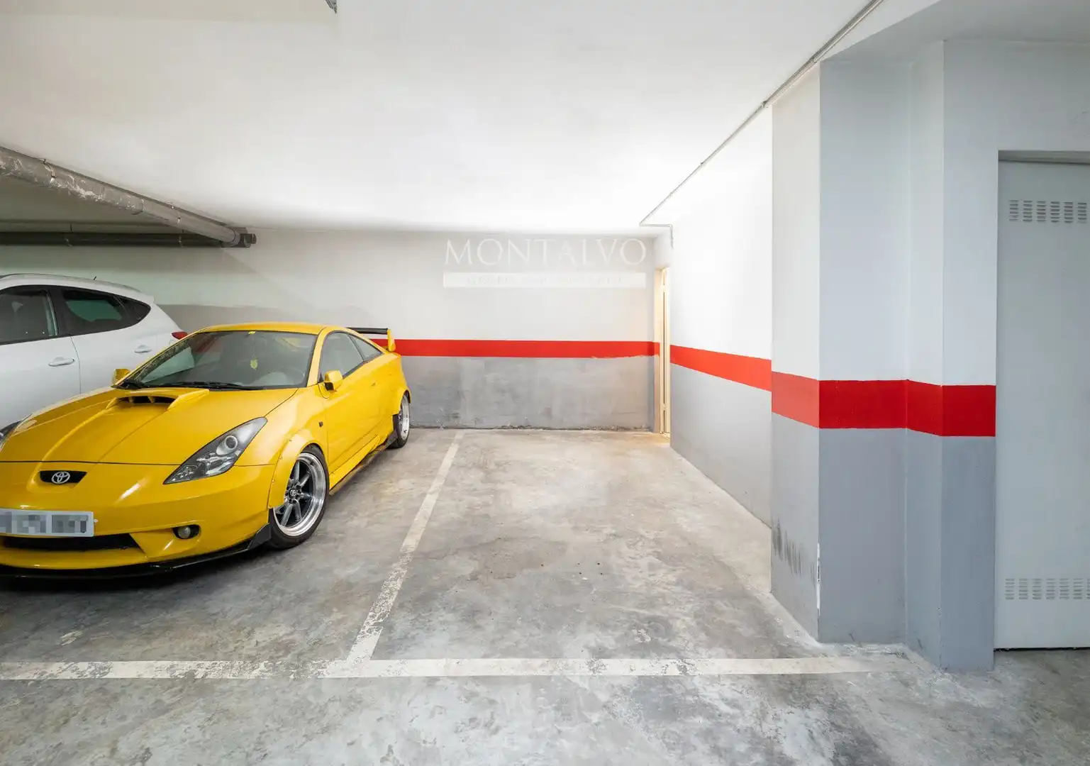 Parkplatz von Garage zum Verkauf in Atarfe