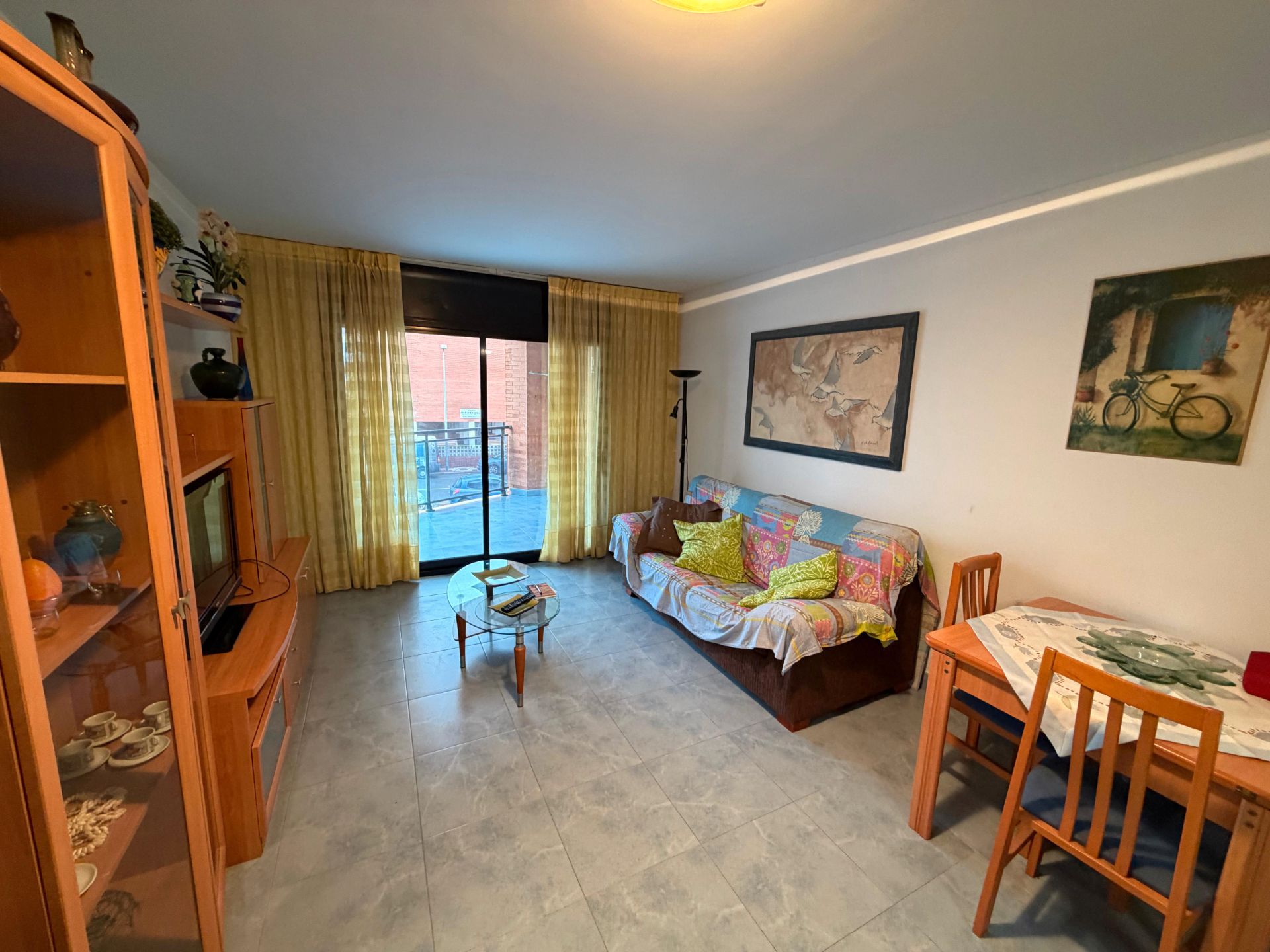 Wohnzimmer von Wohnung zum Verkauf in Cambrils mit Klimaanlage, Heizung und Terrasse