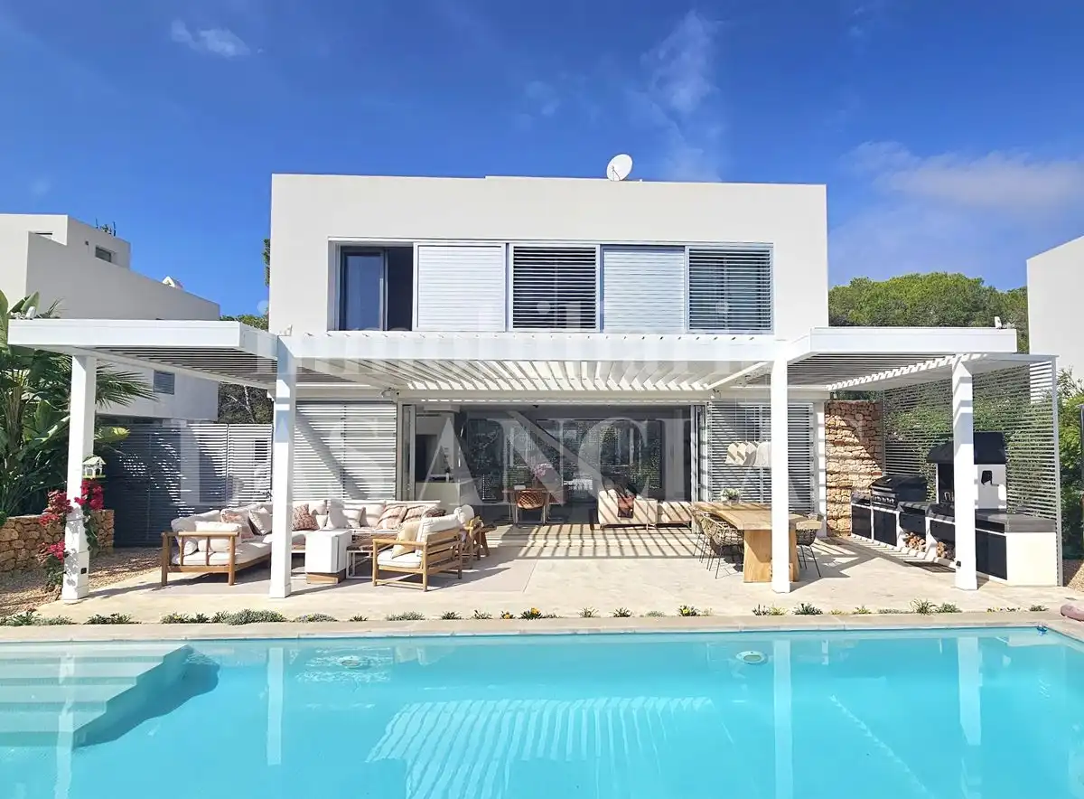 Casa con piscina en venta en Sant Carles, imagen 2