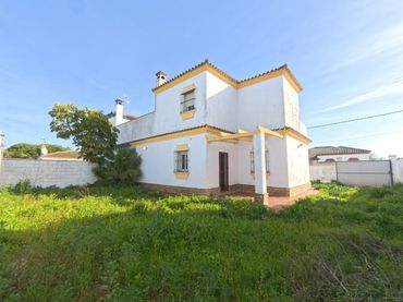 Xalet amb jardí en venda a Camino Camino Canteruelas Altas