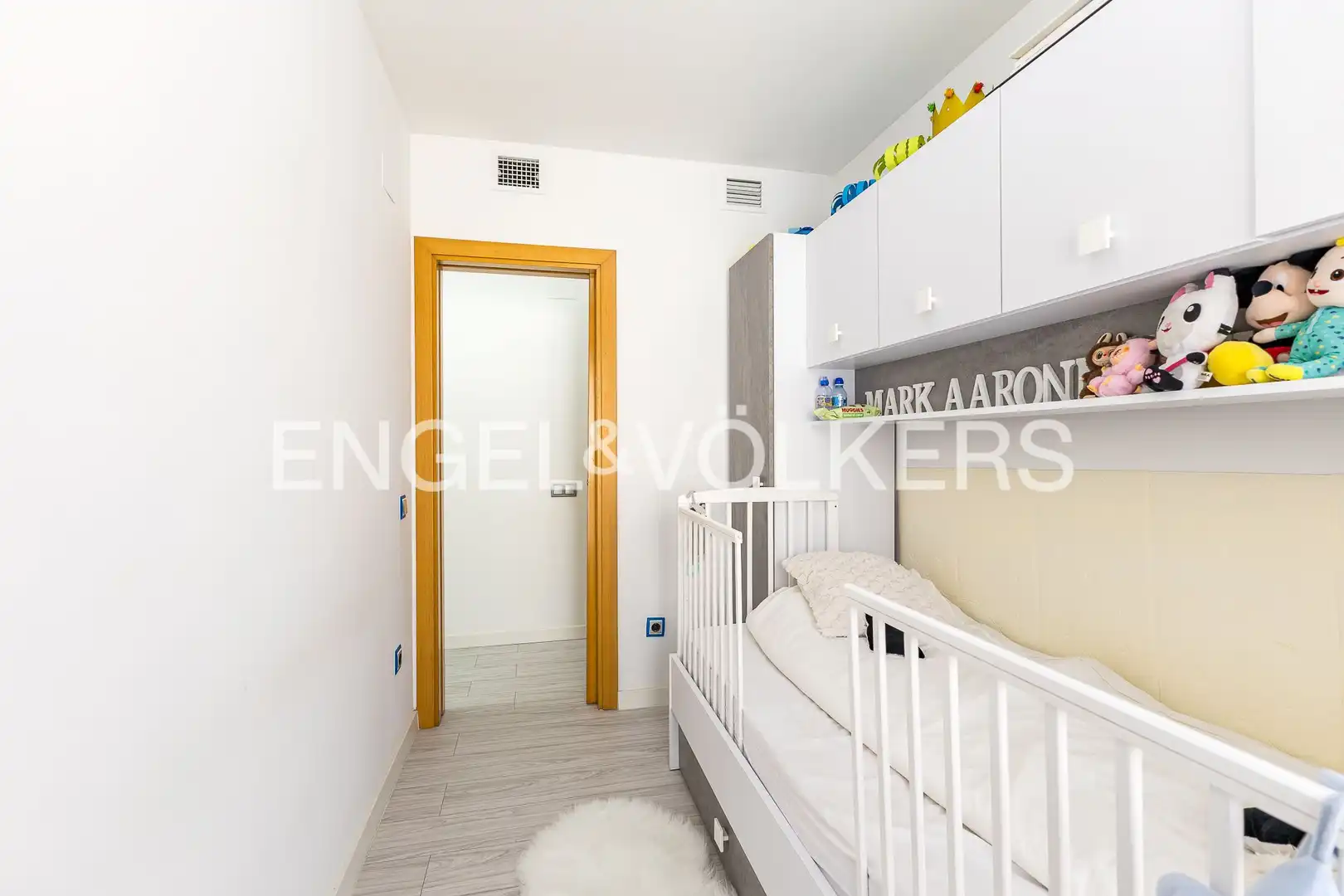 Habitación de Piso en venta en Vilanova i la Geltrú con Aire acondicionado, Calefacción y Trastero