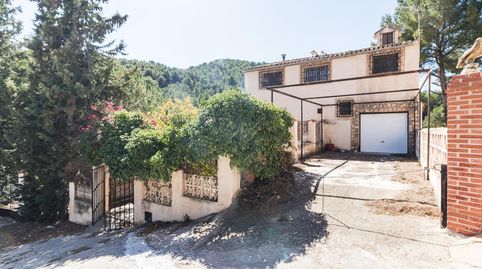 Image 1 of the listing