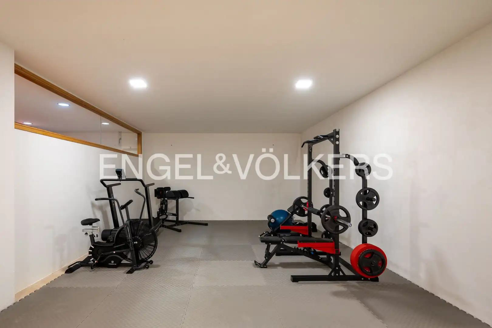 Casa o chalet en venta en Donostia - San Sebastián  con Aire acondicionado, Calefacción y Jardín privado