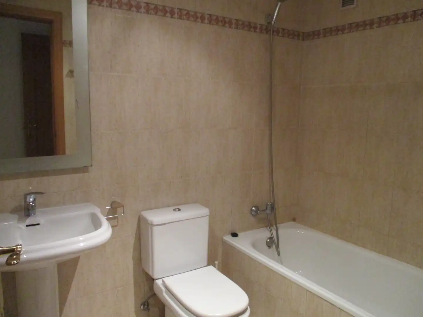 Baño de Piso en venta en Villaverde