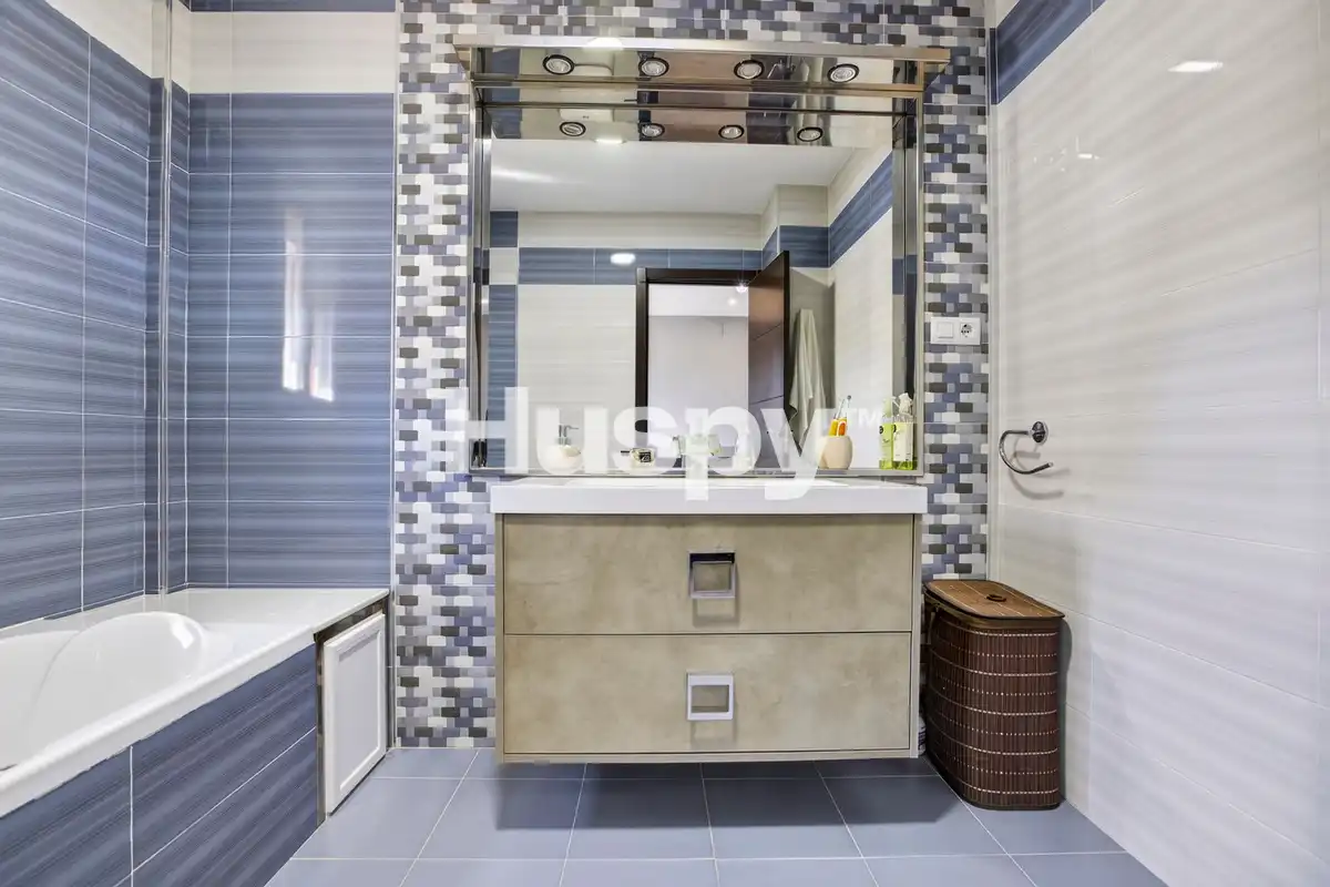 Chalet con balcón en venta en Calle Torre del Oro, imagen 21