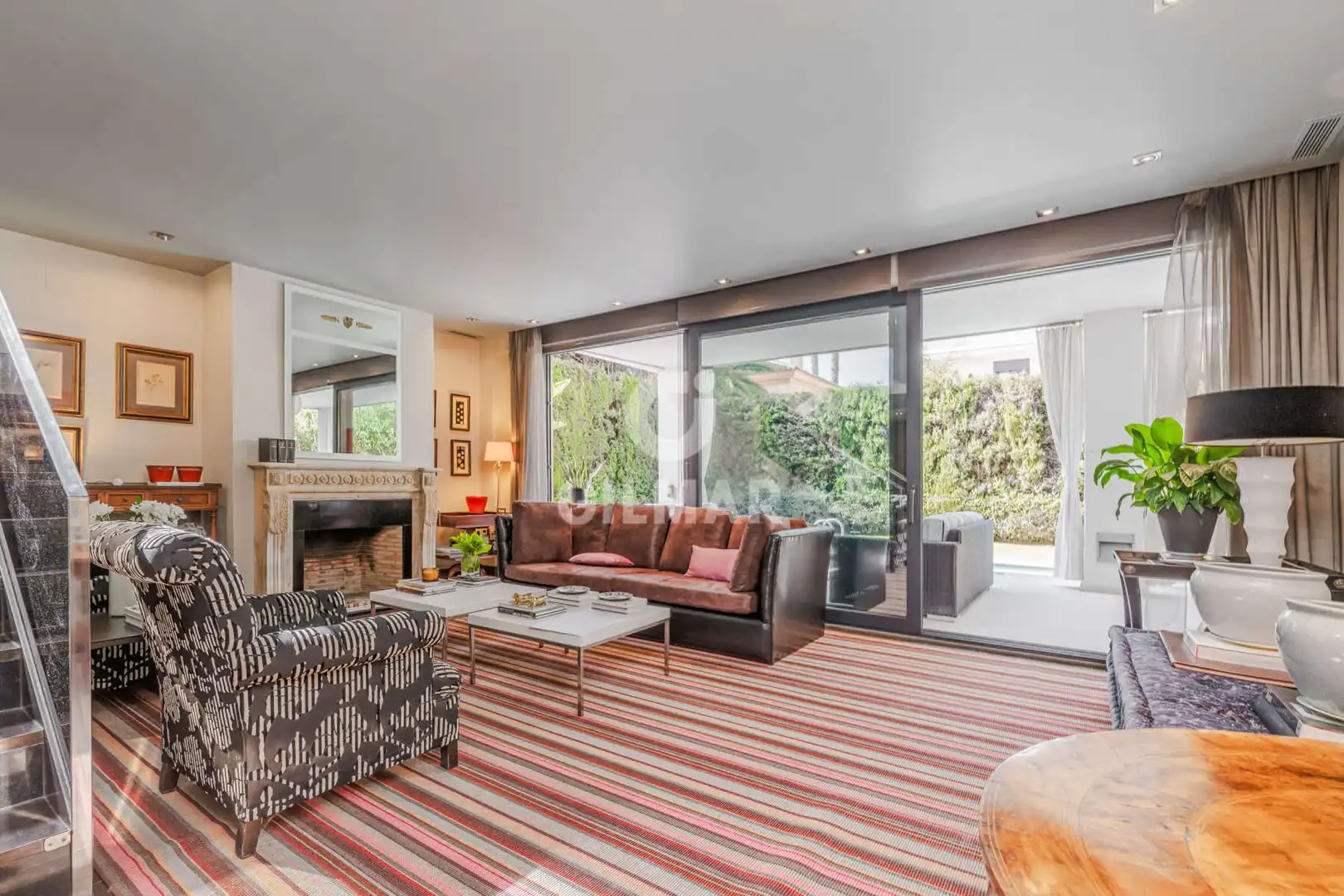 Sala de estar de Casa o chalet en venta en Bormujos con Calefacción, Jardín privado y Piscina