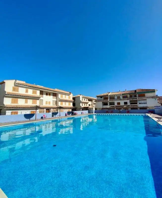Piscina de Apartamento en venta en Santa Pola