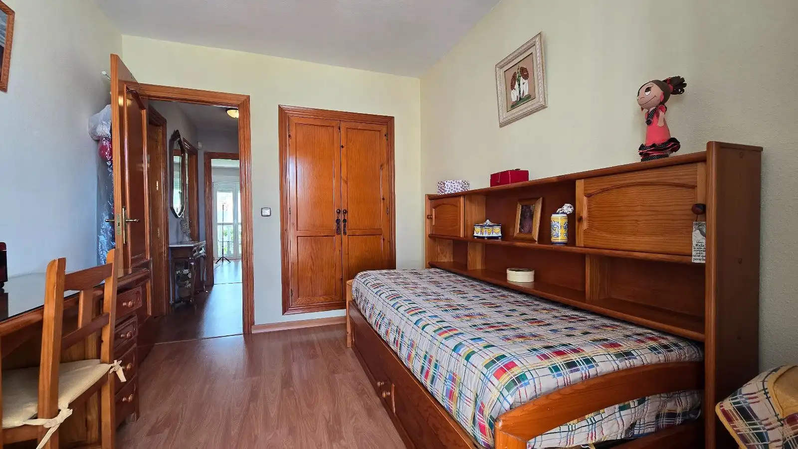 Schlafzimmer von Einfamilien-Reihenhaus zum Verkauf in Málaga mit Klimaanlage, Heizung und Schwimmbad