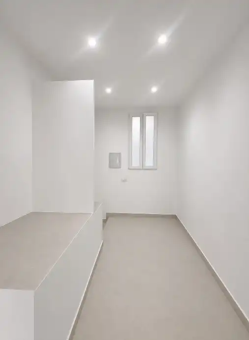 Commercial properties for rent in Madrid  with Air Conditioner and Heating