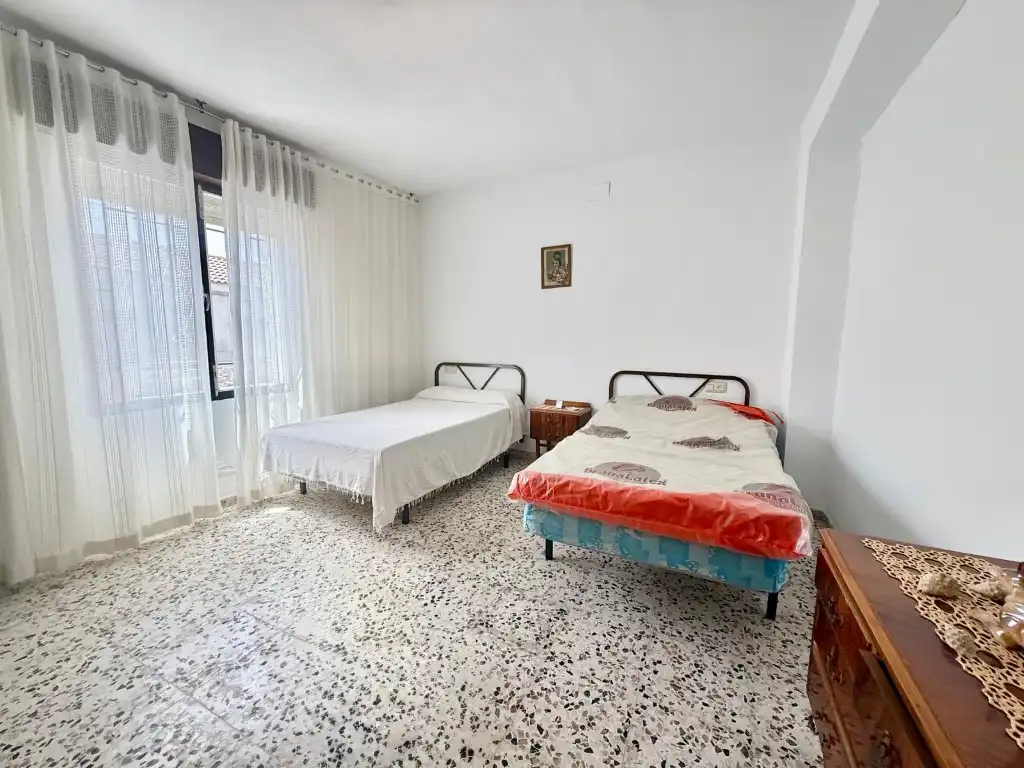 Dormitori de Casa o xalet en venda en Cacín