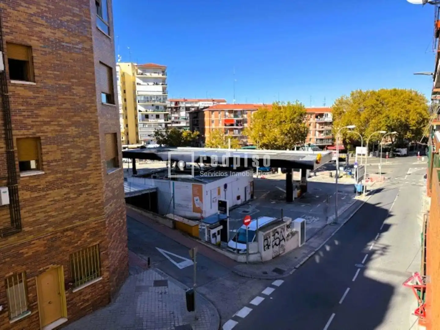 Außenansicht von Wohnung zum Verkauf in Madrid mit Heizung, Parkett und Terrasse