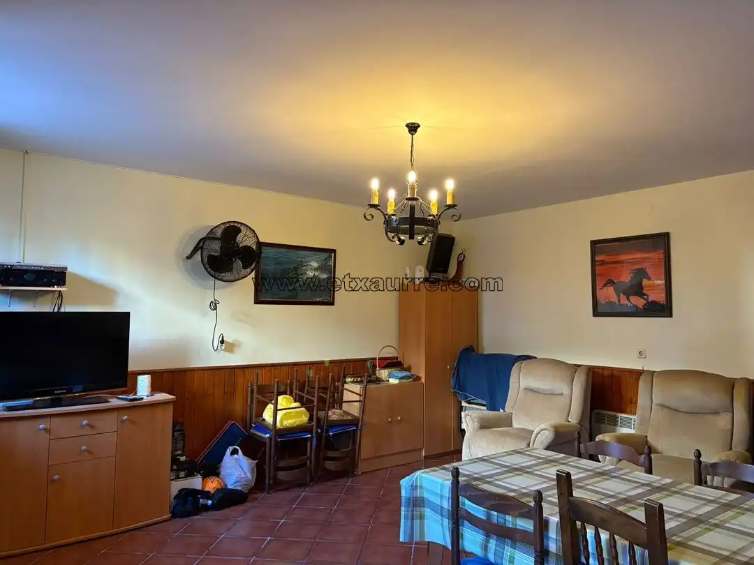Living room of Commercial properties for sale in Ayala / Aiara