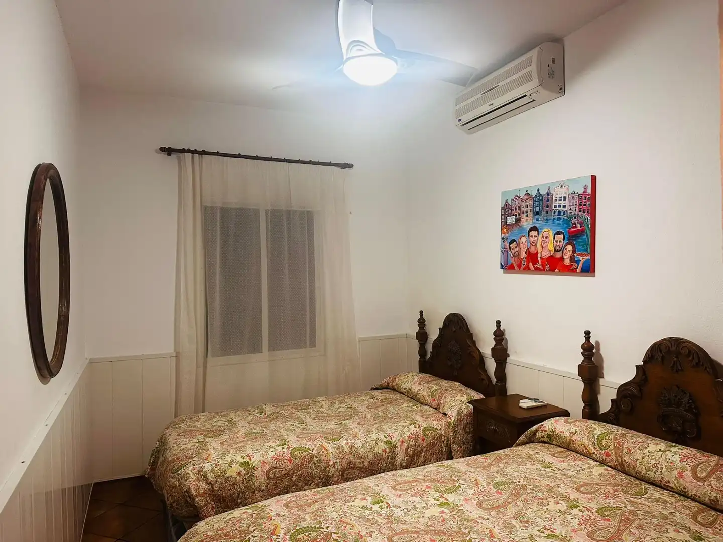Bedroom of Houses for sale in La Carlota  with Air Conditioner, Heating and Private garden
