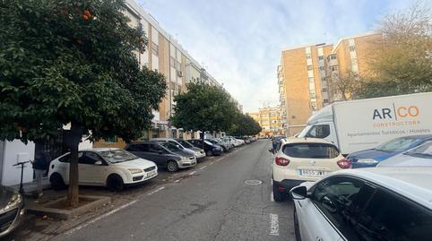 Foto 3 de Piso de alquiler en El Torrejón - El Cerezo,  Sevilla Capital