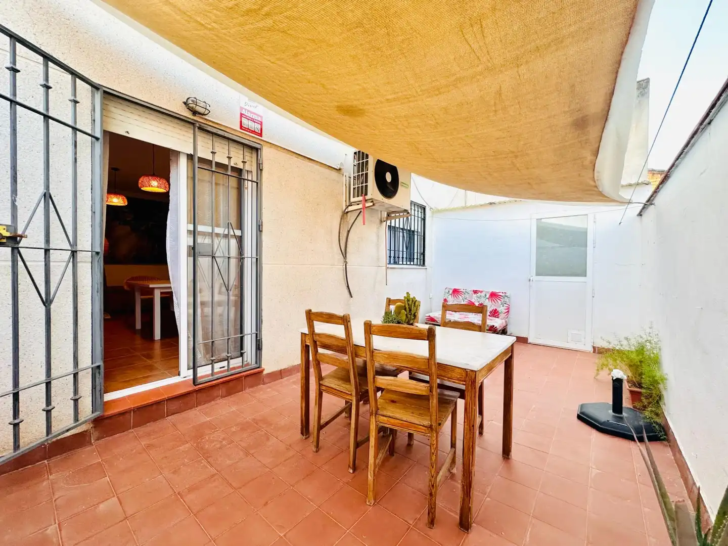 Rez-de-chaussée avec ascenseur à vendre à Calle CRUCES 18