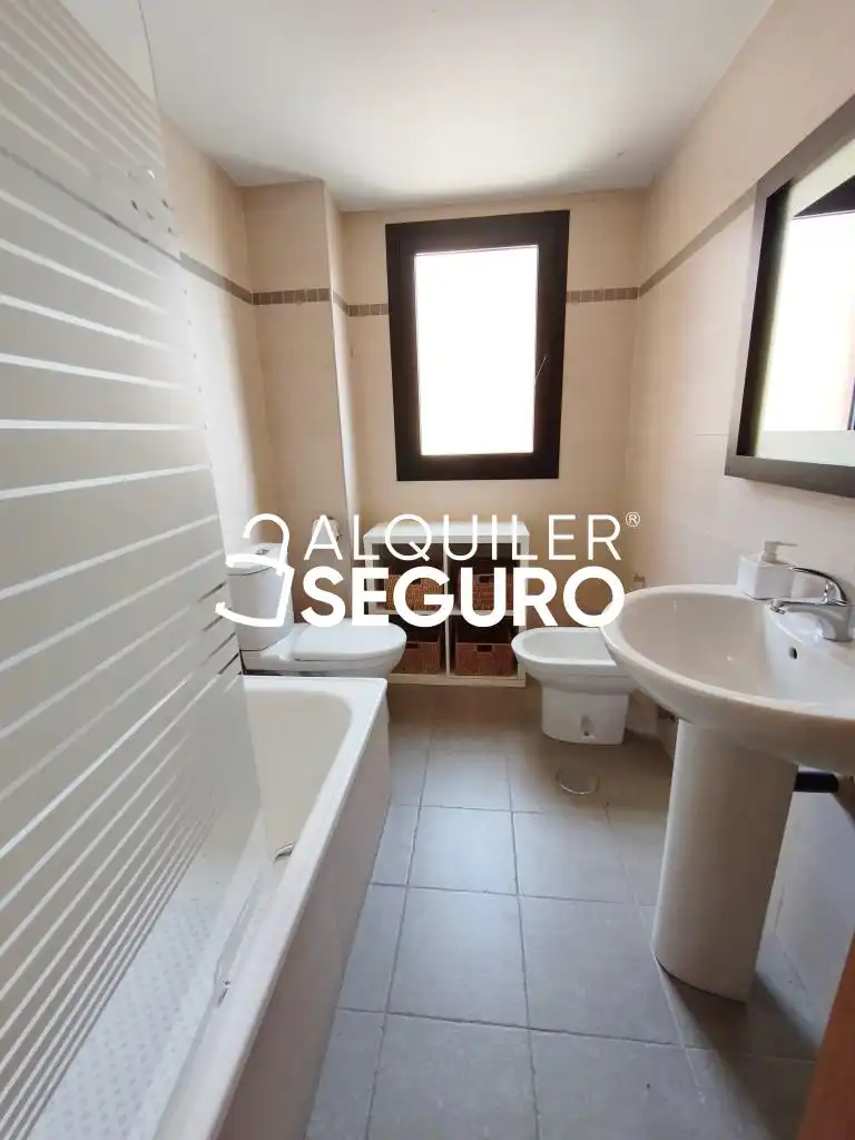Bathroom of Flat for rent in Alicante / Alacant  with Air Conditioner, Heating and Terrace