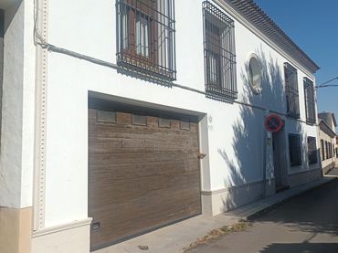 Haus mit Balkon zum Verkauf in Calle Poniente