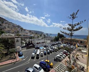 Vista exterior de Estudi en venda en Arona amb Aire condicionat, Terrassa i Balcó