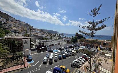 Vista exterior de Estudi en venda en Arona amb Aire condicionat, Terrassa i Balcó