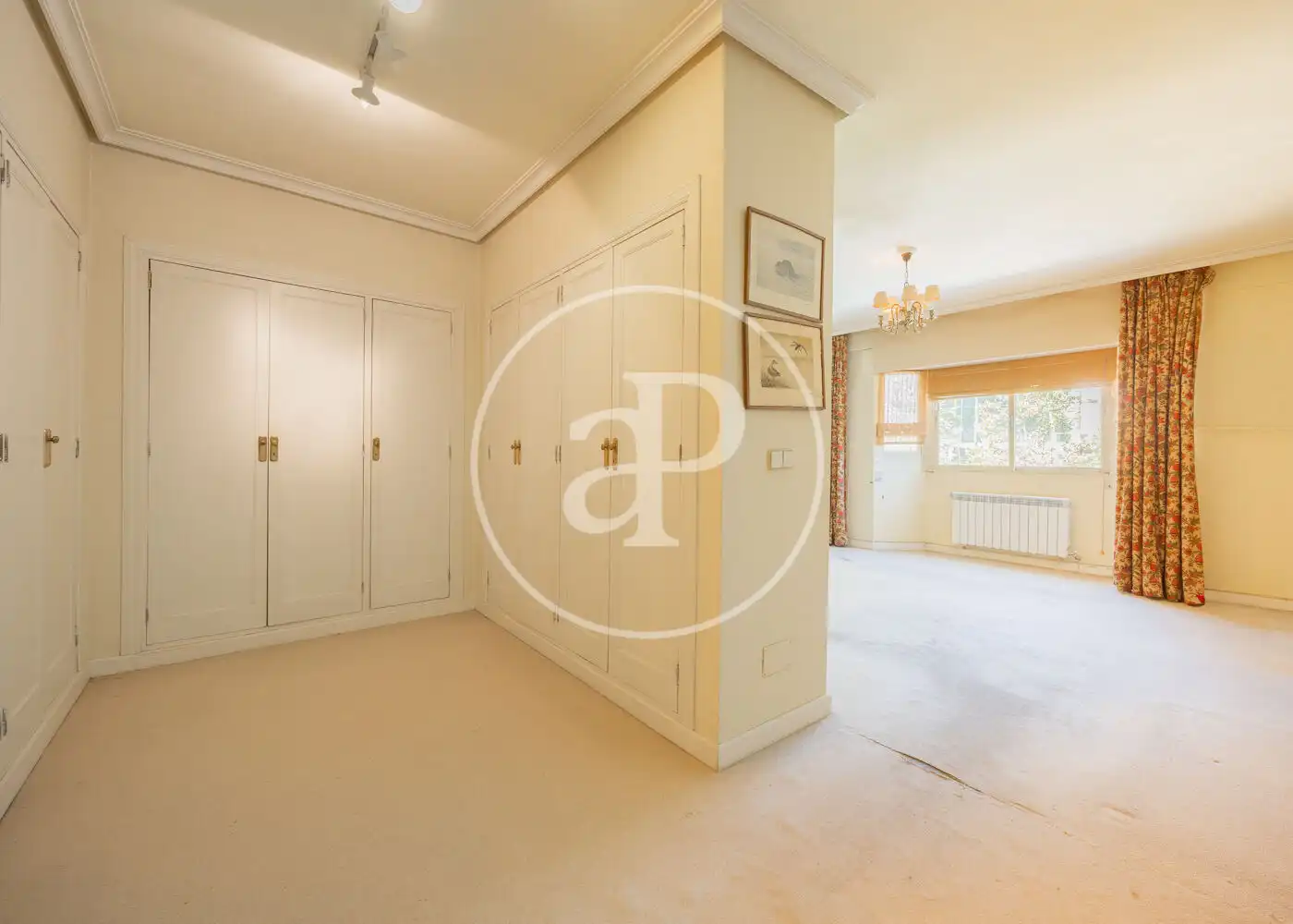 Casa adosada en venta en Madrid con Aire acondicionado, Calefacción y Jardín privado