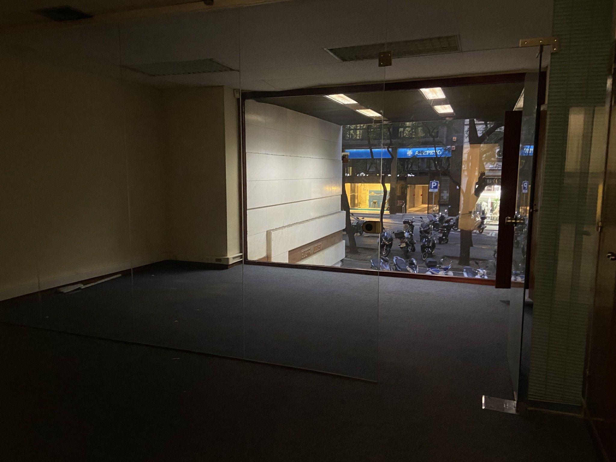 Local de lloguer en  Barcelona Capital