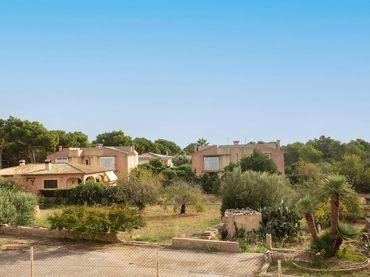 Terraced house with balcony for sale in Cala Ratjada
