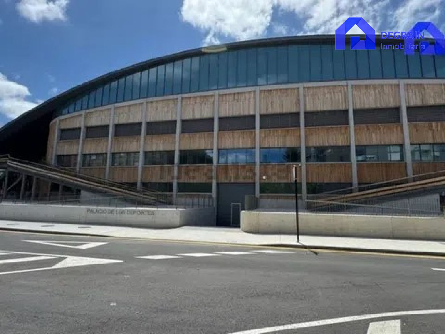 Exterior view of Flat for sale in Oviedo   with Heating and Storage room