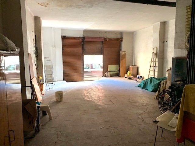 Premises for sale in Llefià, Artigues - Llefià