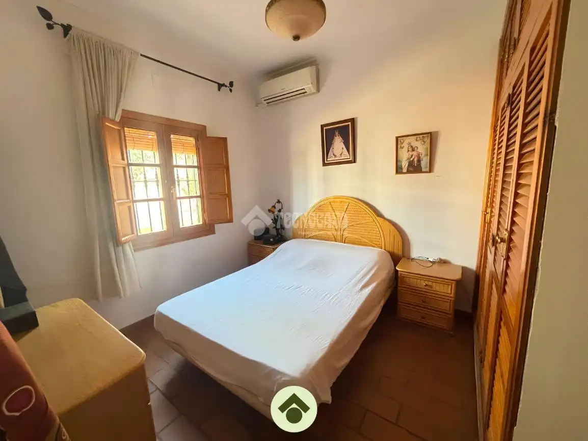 Habitación de Finca rústica en venta en Adamuz con Aire acondicionado y Piscina