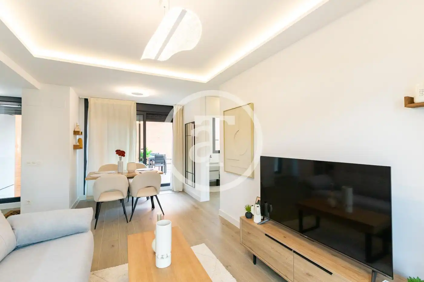 Sala d'estar de Pis de lloguer en Madrid amb Aire condicionat, Calefacció i Moblat