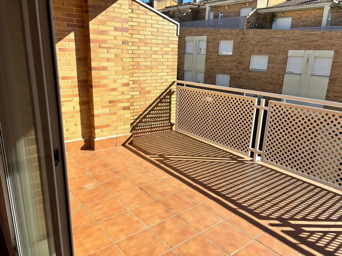 Terrassa de Casa o xalet en venda en Cáceres amb Aire condicionat, Calefacció i Jardí privat
