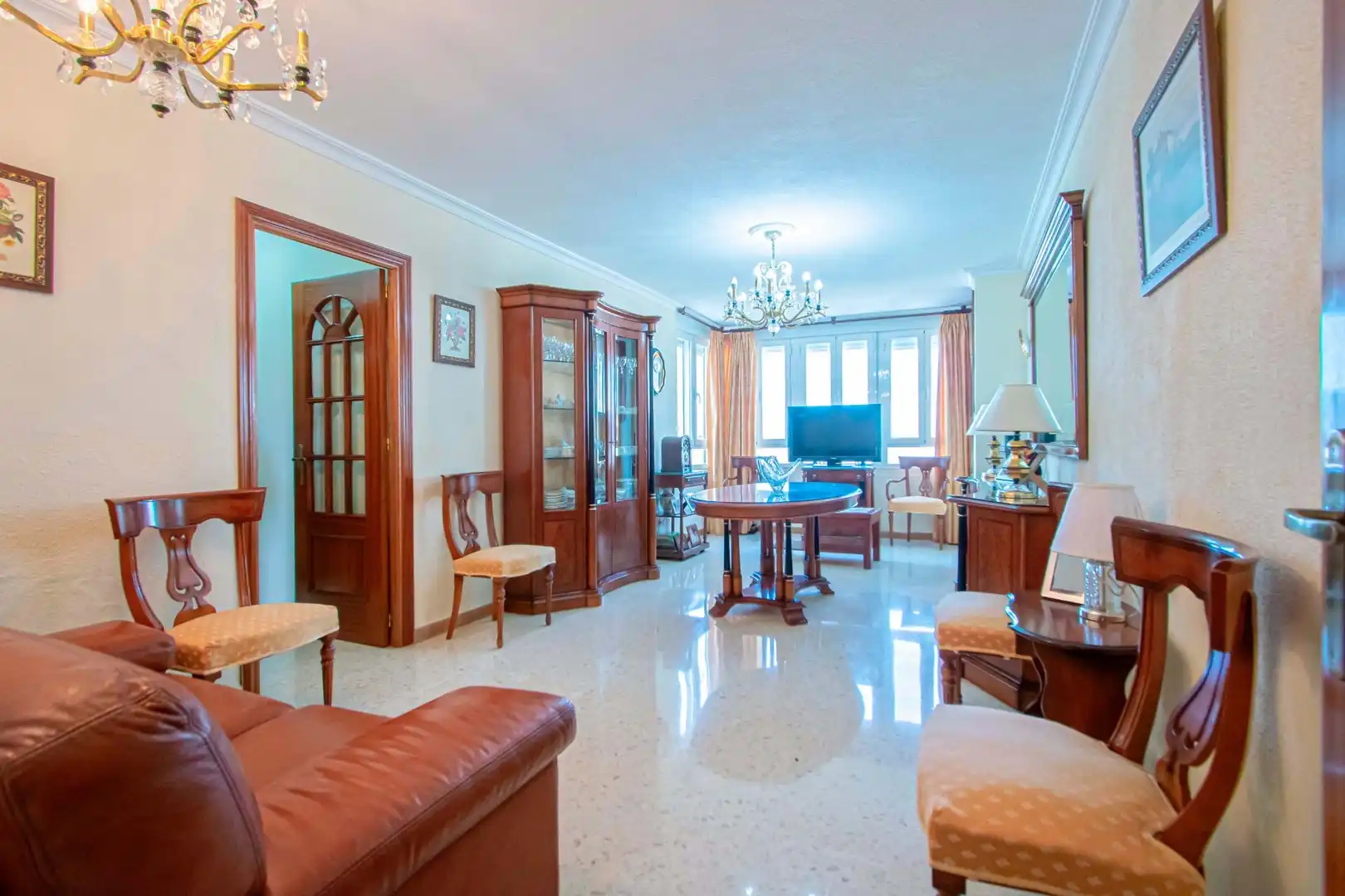 Sala de estar de Piso en venta en  Sevilla Capital con Aire acondicionado