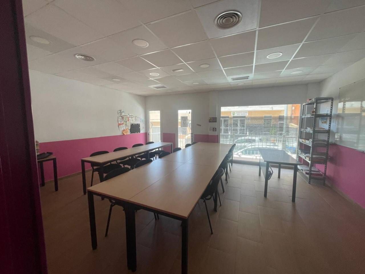 Premises for sale in Palmera, San Isidro
