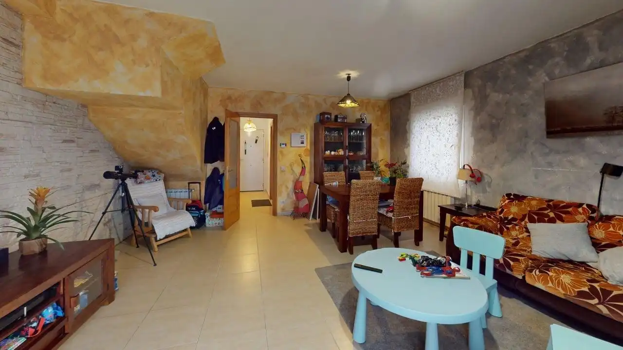 Detached homes for sale in Pioz  with Private garden