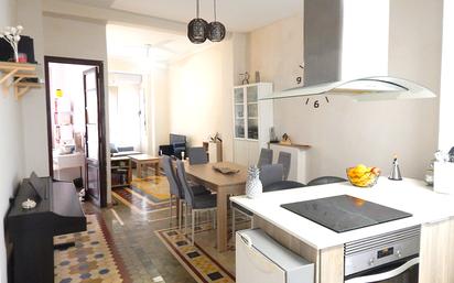 Kitchen of Flat for sale in  Valencia Capital  with Air Conditioner