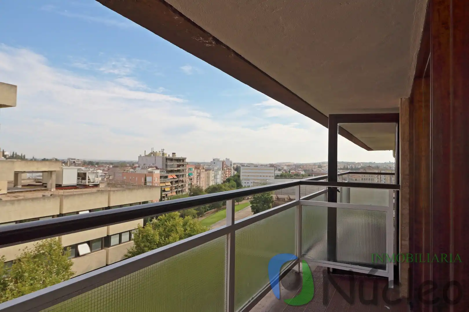Terrasse von Dachboden zur Miete in Badajoz mit Klimaanlage, Heizung und Parkett
