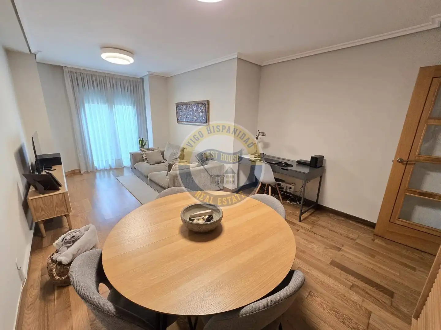 Wohnzimmer von Wohnung zur Miete in Vigo  mit Heizung, Parkett und Möbliert
