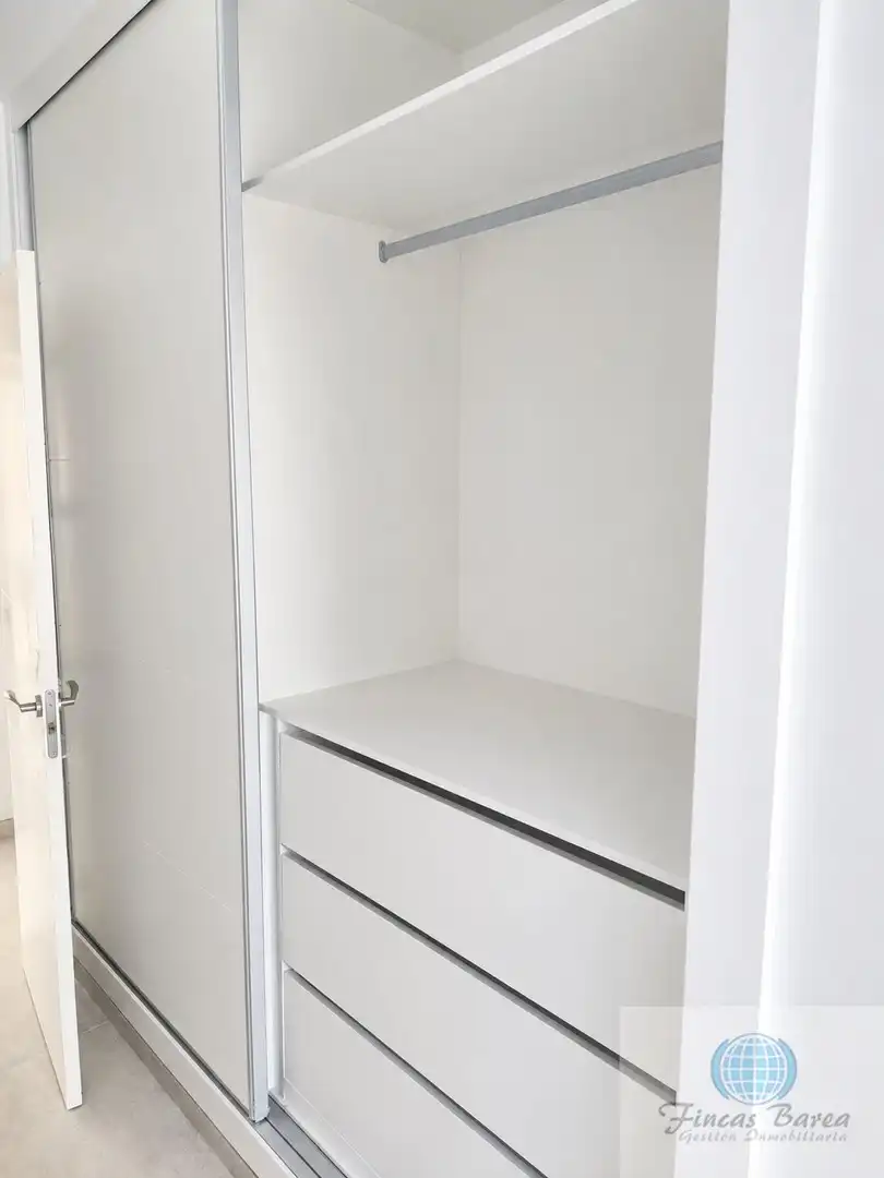 Bedroom of Flat for sale in Fuengirola  with Air Conditioner