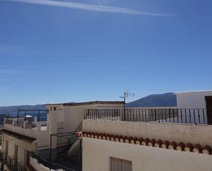 Vista exterior de Casa o xalet en venda en Cáñar amb Terrassa