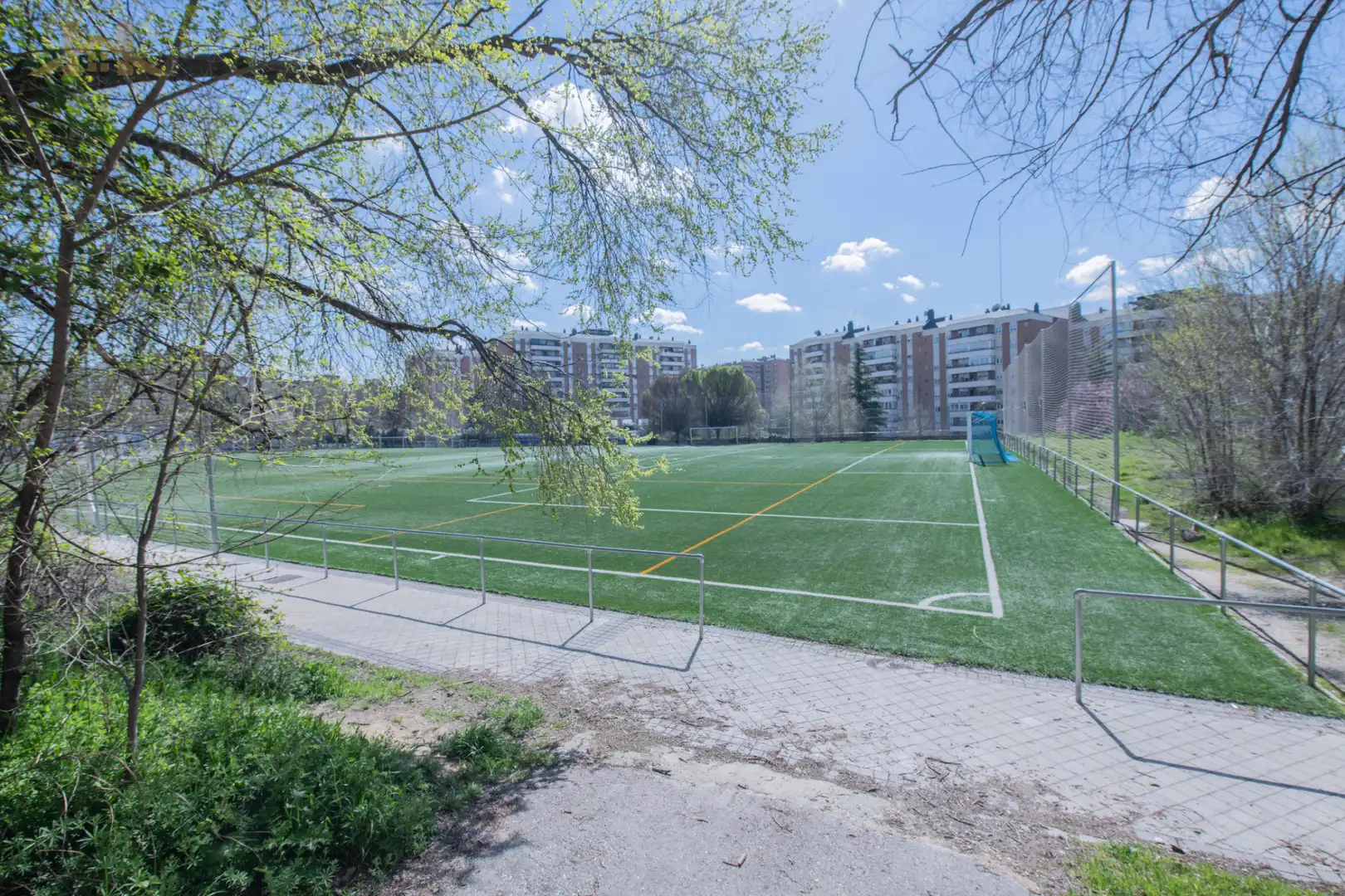 Jardín de Piso en venta en Madrid con Aire acondicionado, Calefacción y Jardín privado