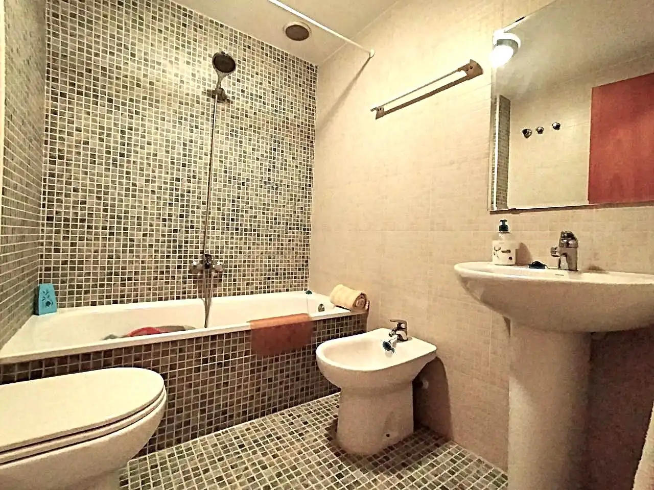 Badezimmer von Wohnung zum Verkauf in Oliva mit Abstellraum und Möbliert