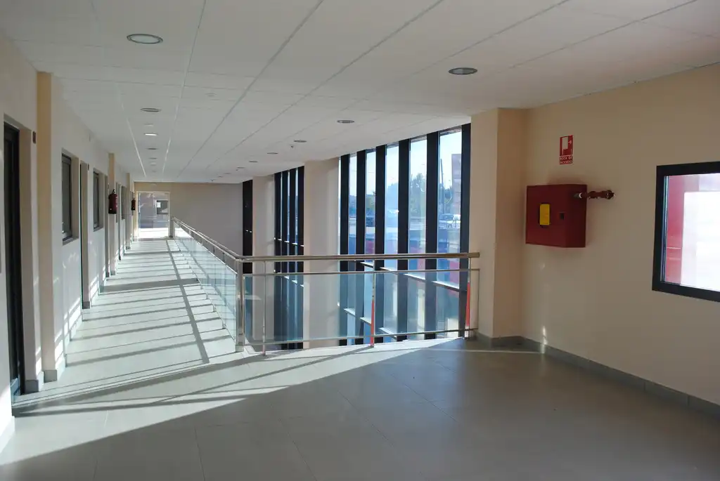 Oficina amb ascensor en venda a Salteras, imagen 10