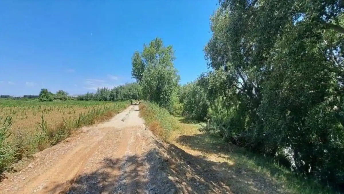 Residencial en venda en Novillas