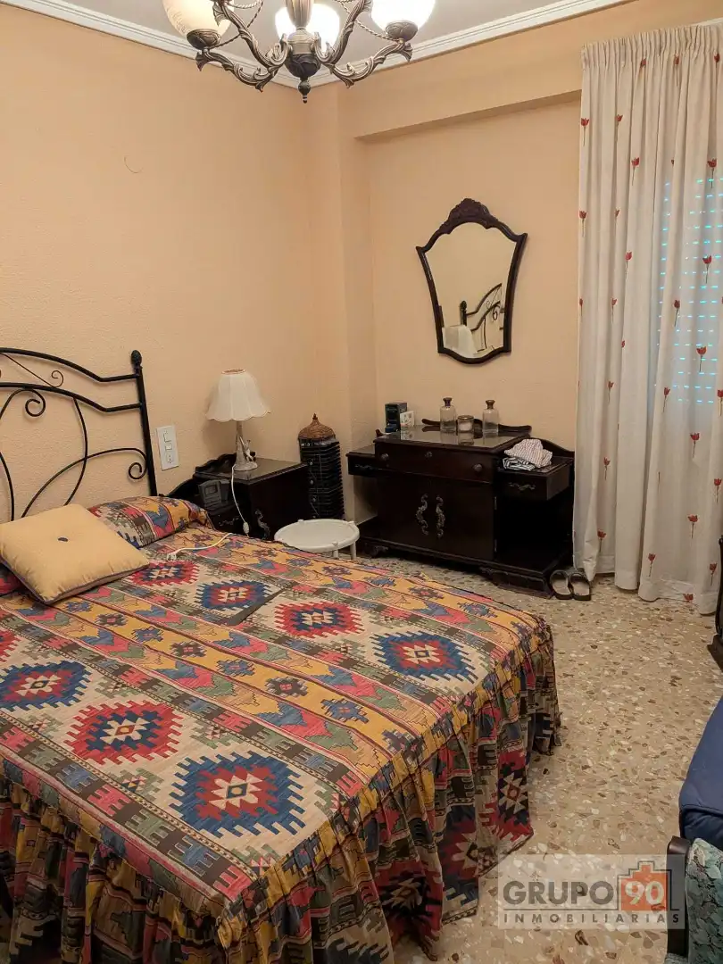 Habitación de Piso en venta en Requena, Valencia