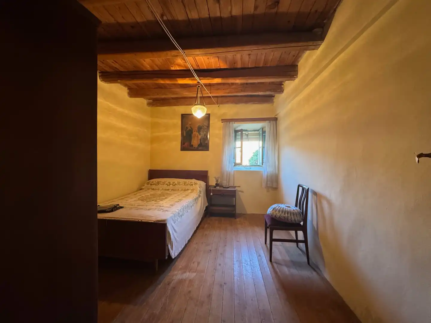 Bedroom of Country homes for sale in Adrada de Haza  with Private garden, Parquet flooring and Storage room