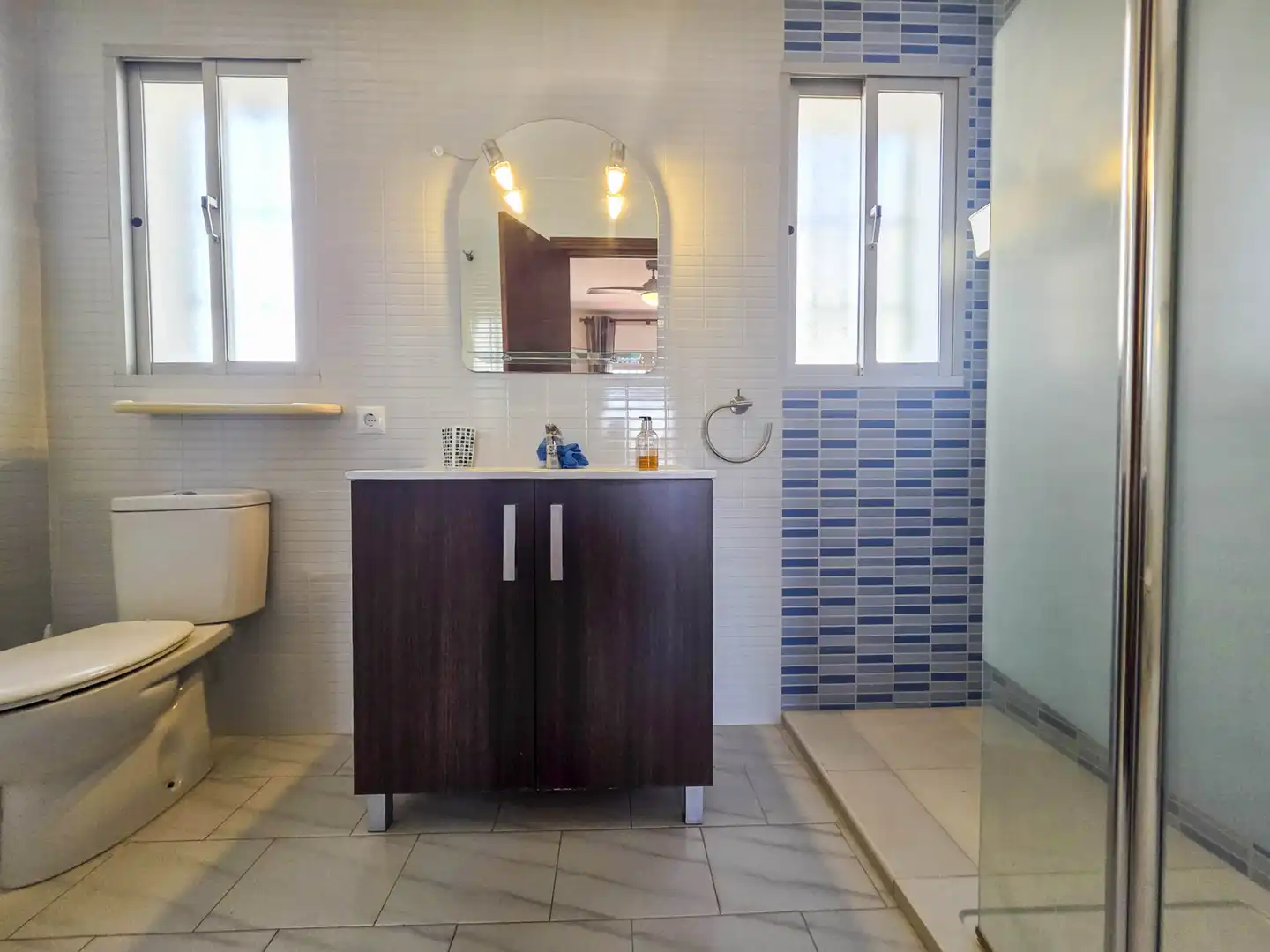Casa amb piscina en venda a Estepona Pueblo, imagen 41