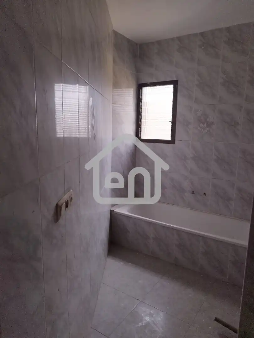 Bathroom of Houses for sale in Camporrobles, Valencia