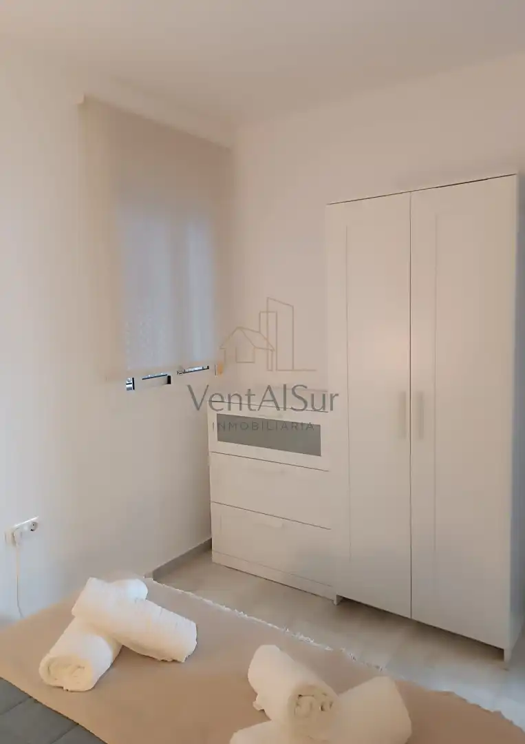 Bedroom of Flat for sale in Sanlúcar de Barrameda  with Air Conditioner, Terrace and Storage room